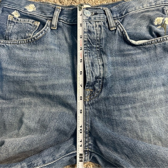 7 For All Mankind Floral Embroidered Denim Jeans - Picture 12 of 15